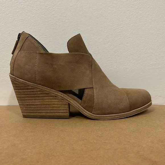 Eileen Fisher Jenkins Tan Ankle Boots Booties Size 8 - Picture 7 of 8